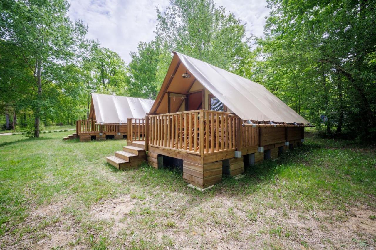 La Clairiere - Ecolieu De Vacances Lamothe-Fenelon Zewnętrze zdjęcie
