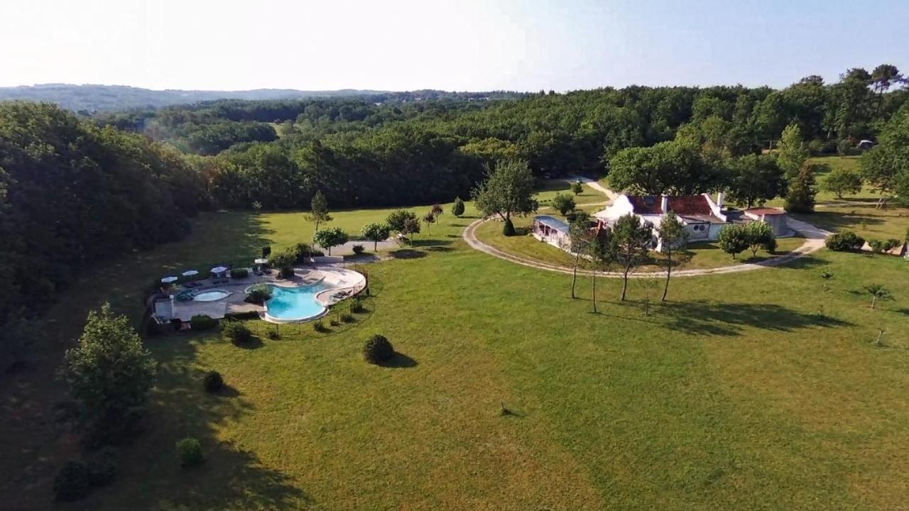 La Clairiere - Ecolieu De Vacances Lamothe-Fenelon Zewnętrze zdjęcie